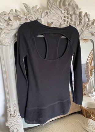 Tee shirt sweat manche longue maille sandro, marque: Sandro, état: Neuf sans étiquette, taille: S / 36 / 8, 16,50 €, 18,03 € Protection acheteurs incluse