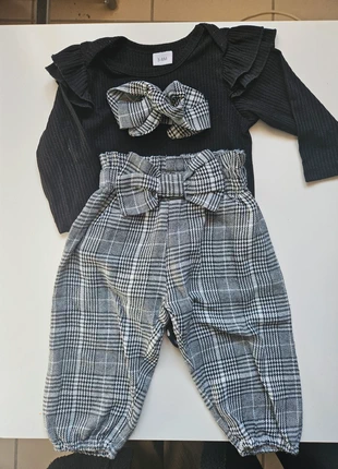 Ensemble 3 pièces, état: Très bon état, taille: 3-6 mois / 62 cm, 2,00 €, 2,80 € Protection acheteurs incluse