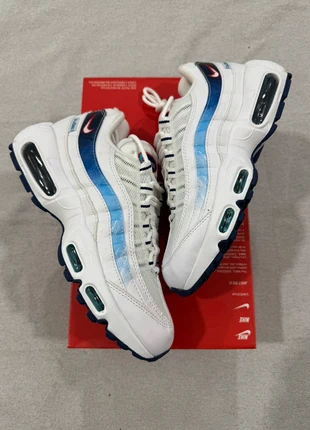 Nike Air Max 95, merk: Nike, staat: Nieuw zonder prijskaartje, maat: 38.5, € 65,00, € 68,95 inclusief Kopersbescherming Pro
