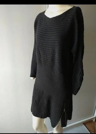 Abito Maglione Nero Intimissimi con Zip Asimmetrica Vestito Maglia a Coste, marque: Intimissimi, état: Très bon état, taille: M / 38 / 10, 3,00 €, 3,85 € Protection acheteurs incluse