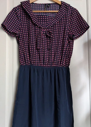 Robe style marin rétro - Imprimé coeur géométrique, marque: Mango, état: Très bon état, taille: M / 38 / 10, 4,00 €, 4,90 € Protection acheteurs incluse