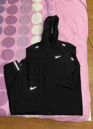 Nike Running homme, marque: Nike, état: Neuf sans étiquette, taille: L, 75,00 €, 79,45 € Protection acheteurs incluse