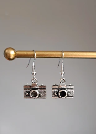 Oorbellen " camera", staat: Heel goed, € 2,50, € 3,33 inclusief Kopersbescherming Pro