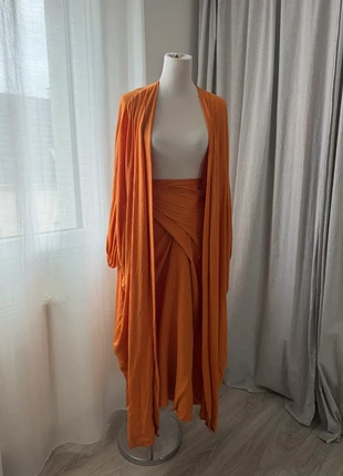 Set kimono jupe orange, marque: Boutique indépendante, état: Bon état, taille: Taille unique, 10,00 €, 11,20 € Protection acheteurs incluse