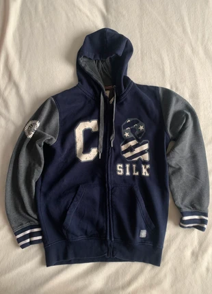 Sweat à capuchebleu et gris, marca: Cotton & Silk, estado: Muito bom, tamanho: L, €5.00, €5.95 inclui Proteção do Comprador