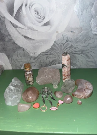 Crystal bundle, brand: crystal bundle, condition: Very good, £7.50, £8.58 includes Buyer Protection