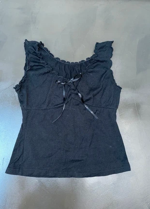 Brandy Melville cottage core black top, marque: Brandy Melville, état: Très bon état, taille: S / 36 / 8, 12,00 €, 13,30 € Protection acheteurs incluse
