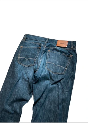 Vintage Hugo Boss Jeans Dunkelblau, merk: Hugo Boss, staat: Heel goed, maat: M, € 28,00, € 30,10 inclusief Kopersbescherming