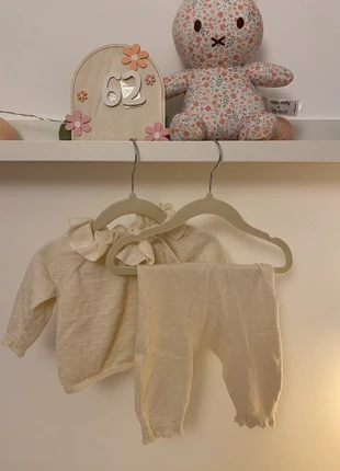 Ensemble, marque: H&M, état: Très bon état, taille: 3-6 mois / 62 cm, 4,00 €, 4,90 € Protection acheteurs incluse