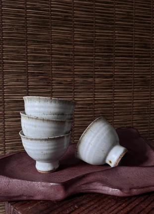 Four Japanese Ash-Glazed Kozara Footed Cups, marke: Japan Style, zustand: Sehr gut, 22,00 €, 23,80 € inklusive Vinted-Käuferschutz