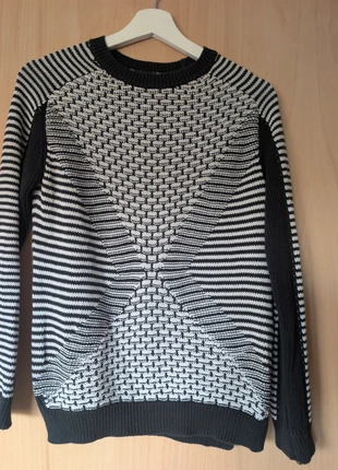 Topshop Black & White Patterned Jumper – Size 6 – Good Condition, brand: Topshop, condition: Good, size: XS / UK 4-6, £2.00, £2.80 includes Buyer Protection