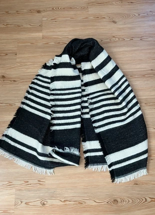 Schal, marke: H&M, zustand: Sehr gut, 5,00 €, 5,95 € inklusive Vinted-Käuferschutz