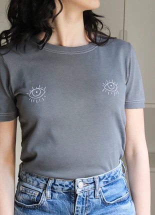 T shirt in cotone con ricamo a mano, marque: Bell Pepper, état: Très bon état, taille: S / 36 / 8, 5,50 €, 6,48 € Protection acheteurs incluse