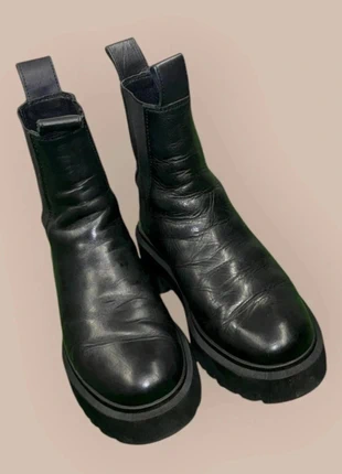 Maje – Bottines Chelsea cuir noir semelle crantée – Taille 38, marke: Maje, zustand: Sehr gut, größe: 38, 55,00 €, 58,45 € inklusive Vinted-Käuferschutz