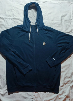 Sweatshirt à capuche avec zip Quechua bleu foncé XL, marque: Quechua, état: Très bon état, taille: XL, 10,00 €, 11,20 € Protection acheteurs incluse