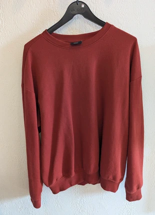 Pull H&M rouge (Taille M), marque: H&M, état: Très bon état, taille: M, 10,00 €, 11,20 € Protection acheteurs incluse