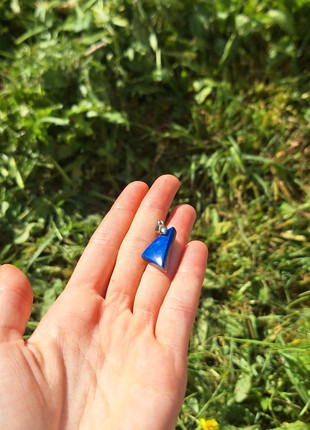 Pendentif lapis lazuli triangle pyramide, marque: Pierre, état: Neuf sans étiquette, 5,00 €, 5,95 € Protection acheteurs incluse