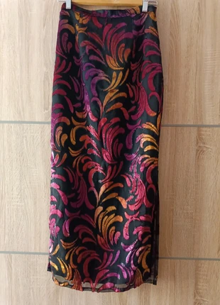 Burned out velvet skirt, staat: Nieuw zonder prijskaartje, maat: S / 36 / 8, € 20,00, € 21,70 inclusief Kopersbescherming