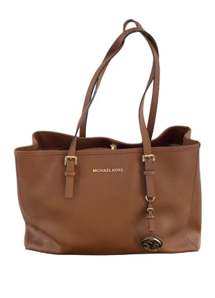 Sac cabas Michael Kors camel avec logo doré, marca: Michael Kors, estado: Bueno, 40,00 €, 42,70 € Protección al comprador incluida