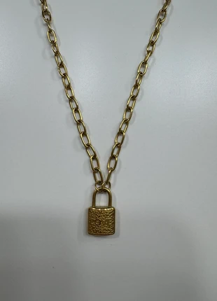 Necklace love lock gold, merk: IDK, staat: Nieuw zonder prijskaartje, € 3,50, € 4,38 inclusief Kopersbescherming