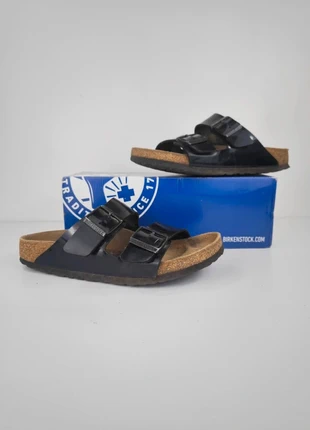 Birkenstock Arizona Noire en Cuir verni - Taille 38 - Confort et style iconique, marque: Birkenstock, état: Très bon état, taille: 38, 49,00 €, 52,15 € Protection acheteurs (Pro) incluse