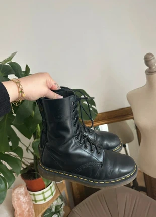 Bottes bottines Dr Martens noires montantes en cuir vintage 10 trous 1490 37, marque: Dr. Martens, état: Bon état, taille: 37, 35,00 €, 37,45 € Protection acheteurs incluse