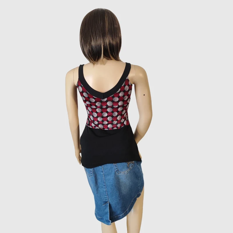 Débardeur Noir et Rouge Imprimé, Taille M - Style Graphique et Original ! - photo numéro 4