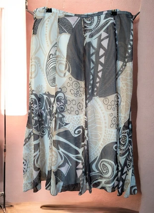 Gerry Weber Silk Chiffon Midi Skirt UK 16 Y2K Boho Luxe Floaty Abstract Print Lined, brand: Gerry Weber, condition: New without tags, size: XXL / 16, £24.99, £26.94 includes Buyer Protection