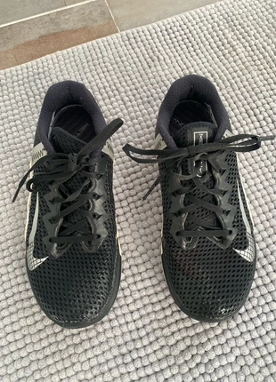 Nike Metcon6, marca: Nike, estado: Muy bueno, tamaño: 39, 25,00 €, 26,95 € Protección al comprador incluida