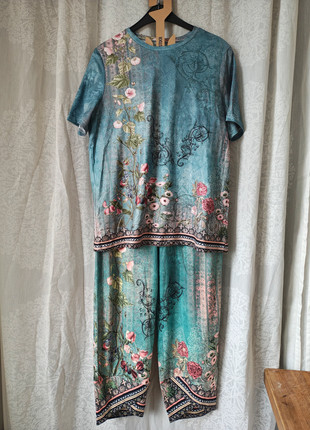 2-Teiler Urlaub – Orientalisch gemustertes Shirt & Hose, Türkis, Gr. M, état: Neuf sans étiquette, taille: M / 38 / 10, 8,50 €, 9,63 € Protection acheteurs incluse