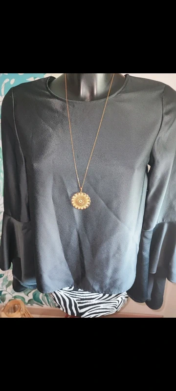 Blouse manches volants satinée taille 36 - photo numéro 3