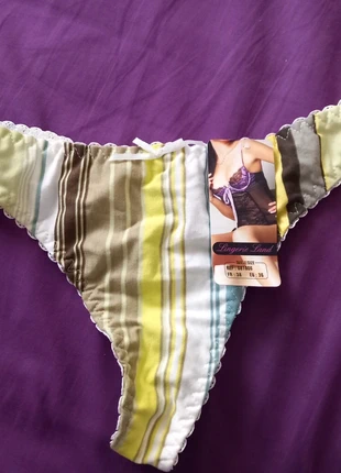 String, marque: Lingerie Land, état: Neuf avec étiquette, taille: M / 38 / 10, 1,00 €, 1,75 € Protection acheteurs incluse