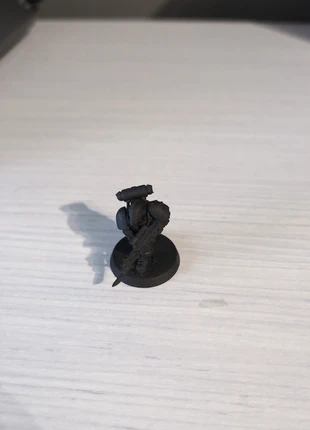 Imperial space marine, brand: Games Workshop, condition: Very good, £40.00, £42.70 includes Buyer Protection