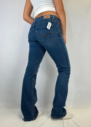 K830 Jean Levi’s Femme Low Rise Bootcut 524 W28 L32, marca: Levi's, estado: Muy bueno, tamaño: XS / 34 / 6, 29,99 €, 32,19 € Protección al comprador Pro incluida