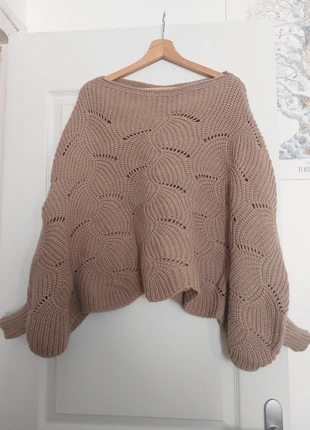 Pull maille, merk: LAINE, staat: Heel goed, maat: Universele maat, € 10,00, € 11,20 inclusief Kopersbescherming