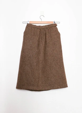 Wool skirt | Jupe 100% laine, marque: Vintage, état: Très bon état, taille: XS / 34 / 6, 10,00 €, 11,20 € Protection acheteurs (Pro) incluse