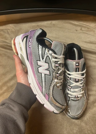 New Balance 740 Rose et Gris Taille 42, brand: New Balance, condizioni: Ottime, taglia: 42, €55.00, €58.45 include la Protezione acquisti