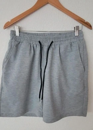 Short Manfinity gris taille M, brand: manfinity, condizioni: Ottime, taglia: M, €5.00, €5.95 include la Protezione acquisti Pro