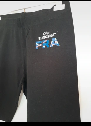Short cycliste noir UEFA, marke: UEFA, zustand: Sehr gut, größe: XL, 3,00 €, 3,85 € inklusive Vinted-Käuferschutz