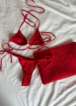 Maillot Triangl Rouge (Récente Collection), marque: Triangl, état: Neuf sans étiquette, taille: XS / 34 / 6, 75,00 €, 79,45 € Protection acheteurs incluse