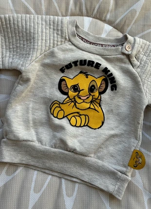 Sweat Roi Lion 3 mois, brand: Disney, condizioni: Ottime, taglia: 3-6 mesi / 62 cm, €2.00, €2.80 include la Protezione acquisti