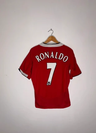 Maglia Jersey Shirt Camiseta voetbalshirt trui tricot Maillot Manchester United Ronaldo, marke: Nike, zustand: Sehr gut, größe: M, 135,00 €, 142,45 € beinhaltet Vinted-Käuferschutz Pro
