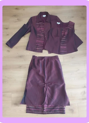 🖤 • T42 Ensemble Scottage Bordeaux • 🖤, brand: Scottage, condition: Very good, size: XL / 42 / 14, €30.00, €32.20 includes Buyer Protection