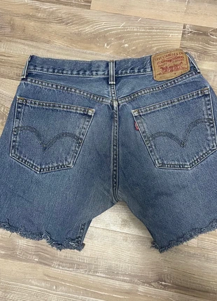 Short en jeans Lévis W31 (jo58), marca: Levi's, estado: Muy bueno, tamaño: W31 | ES 41, 15,00 €, 16,45 € Protección al comprador Pro incluida