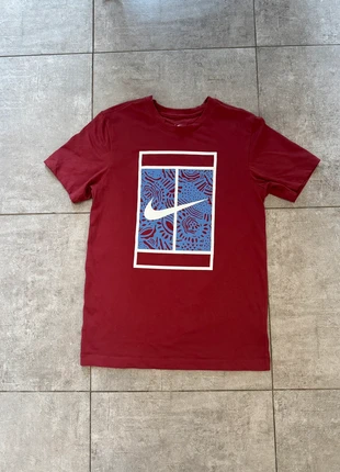 Nike tennis court trading t-shirt dri fit, merk: Nike, staat: Heel goed, maat: S, € 29,00, € 31,15 inclusief Kopersbescherming