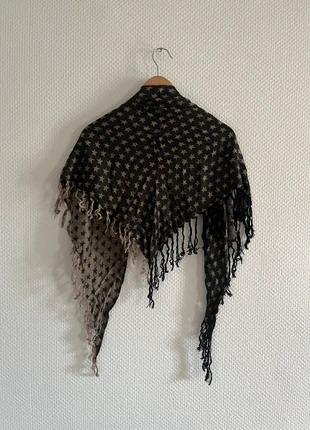 Foulard Sud Express Femme Noir, marke: SUD Express, zustand: Sehr gut, 5,00 €, 5,95 € inklusive Vinted-Käuferschutz