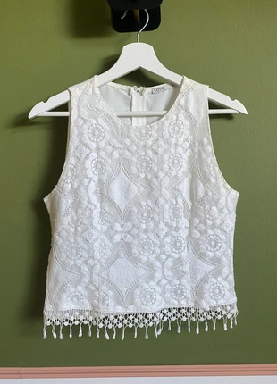Top blanc en dentelle - LOVIE, merk: LOVIE, staat: Heel goed, maat: M / 38 / 10, € 10,00, € 11,20 inclusief Kopersbescherming