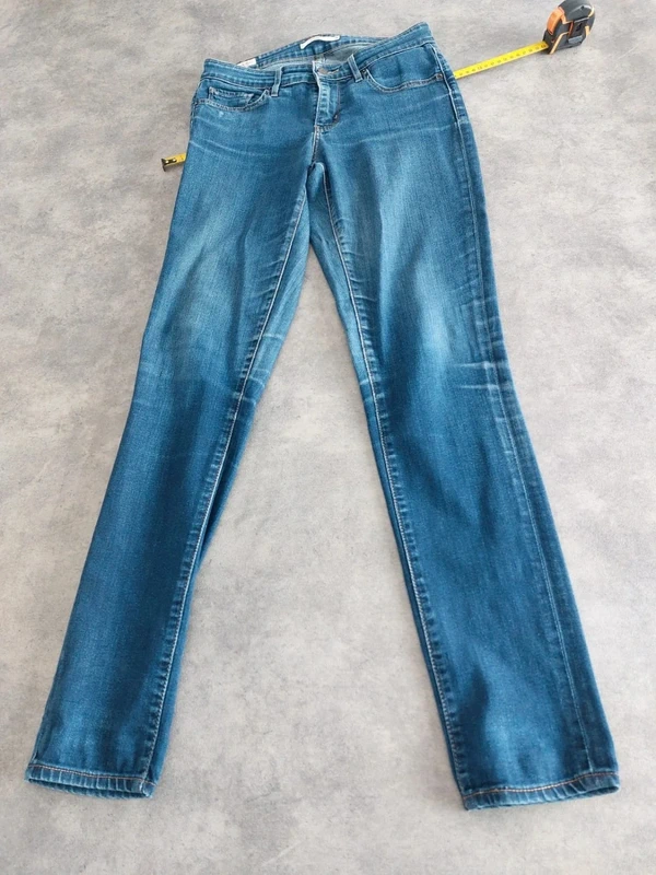Levi's 711 w28 - photo numéro 2