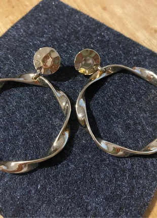 Statement Gold-Tone Twisted Hoop Earrings, condition: Very good, €2.00, €2.80 includes Buyer Protection