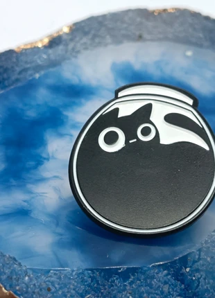 Pins chat noir O.o coincé aquarium goth rock punk witch alt Y2K wicca magic kawaii pastel, brand: Witch, condizioni: Ottime, €3.00, €3.85 include la Protezione acquisti Pro